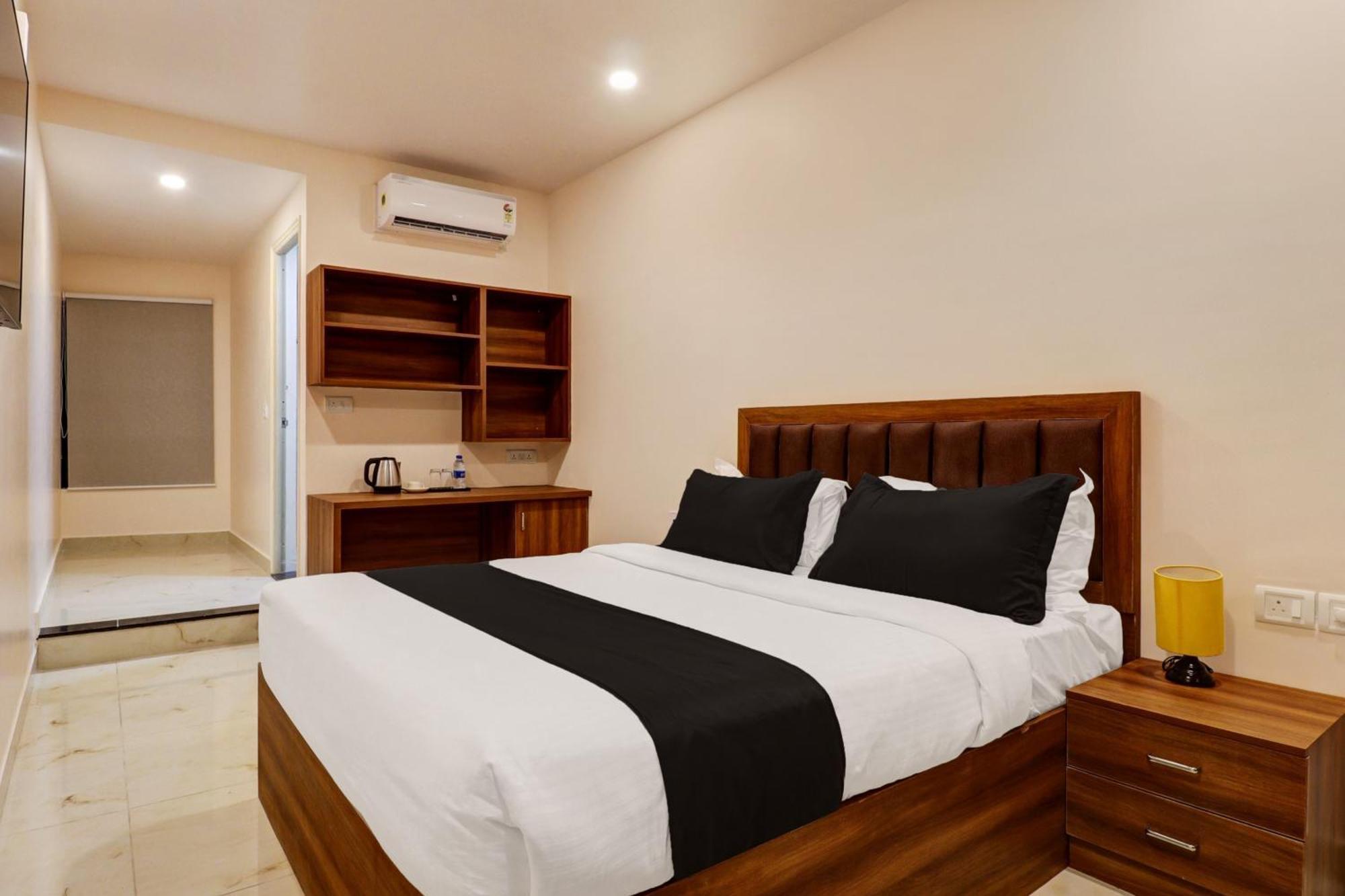 Super Townhouse Arekere Near Mithai Mahal Bangalore Exteriör bild