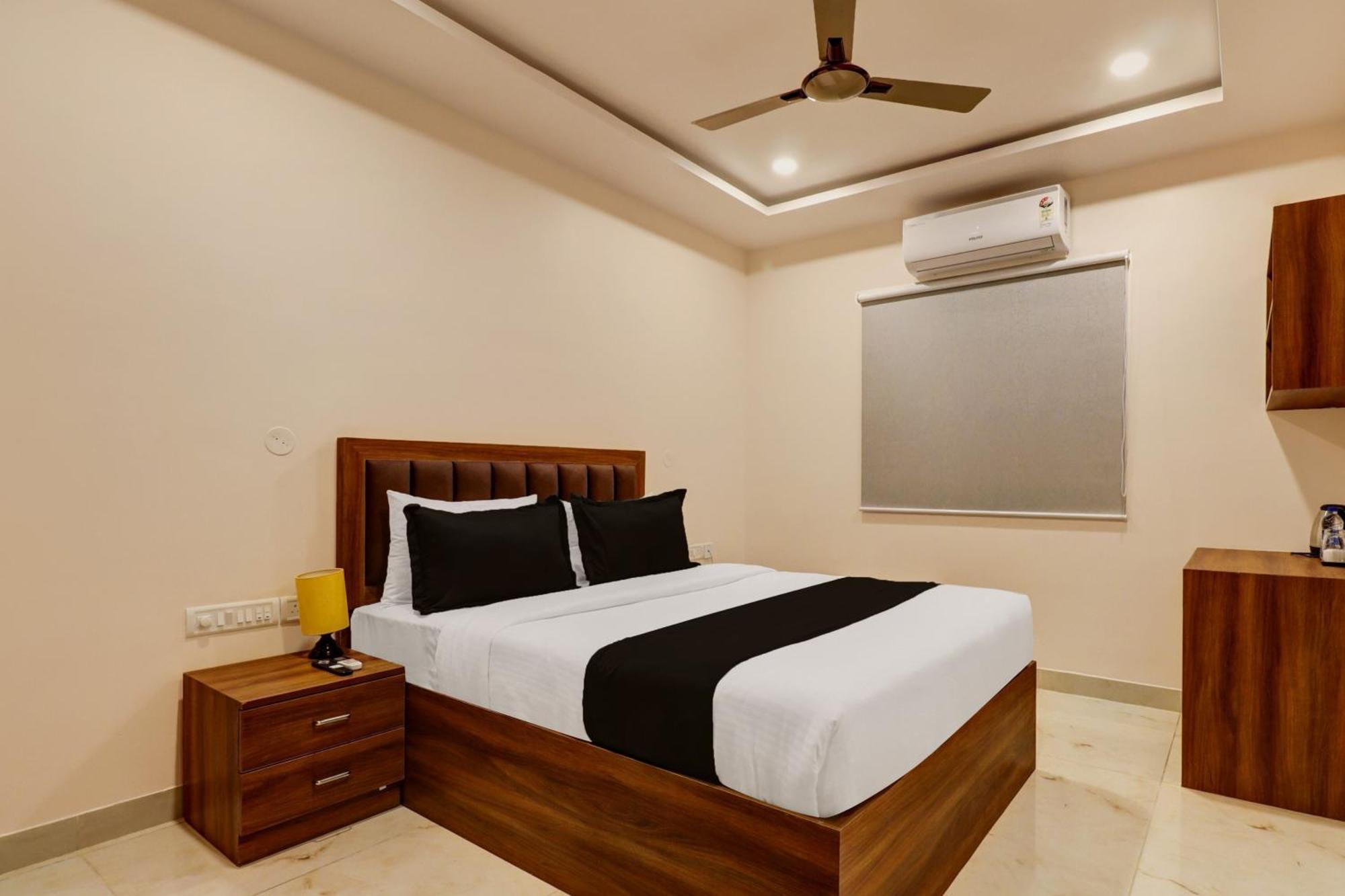 Super Townhouse Arekere Near Mithai Mahal Bangalore Exteriör bild